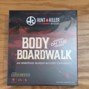 Hunt A Killer Body on the Boardwalk Board Game Ages 14+ NWT